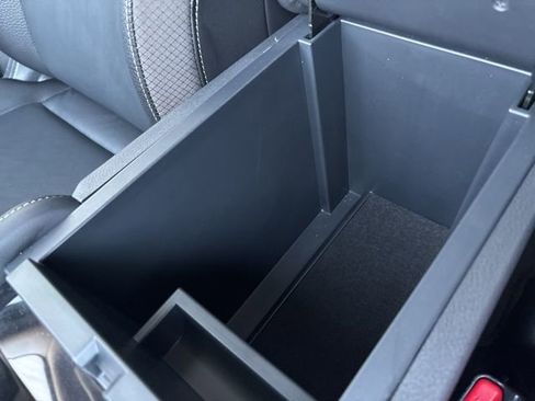 Certified 2024 Nissan Pathfinder SL image 28