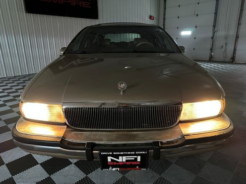 Used 1993 Buick Roadmaster Estate image 47