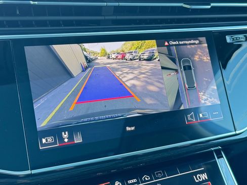 Used 2025 Audi Q7 3.0T Premium Plus image 74