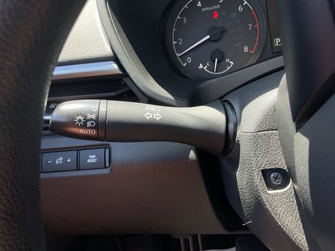 Used 2024 Nissan Altima 2.5 S FWD image 31