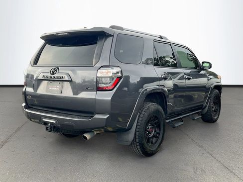 Used 2022 Toyota 4Runner SR5 RWD image 7
