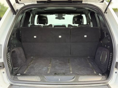 Used 2015 Jeep Grand Cherokee Limited w/ Luxury Group II AWD/4WD image 29