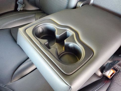 New 2026 Jeep Compass Latitude AWD/4WD image 12