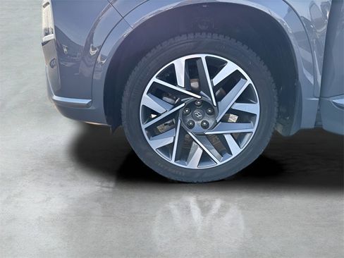 Used 2023 Hyundai Santa Fe Calligraphy image 32
