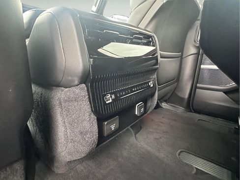 Used 2023 Jeep Grand Wagoneer Series II image 40