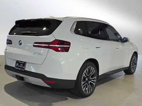 Used 2026 BMW X3 xDrive30 w/ Premium Package AWD/4WD image 3