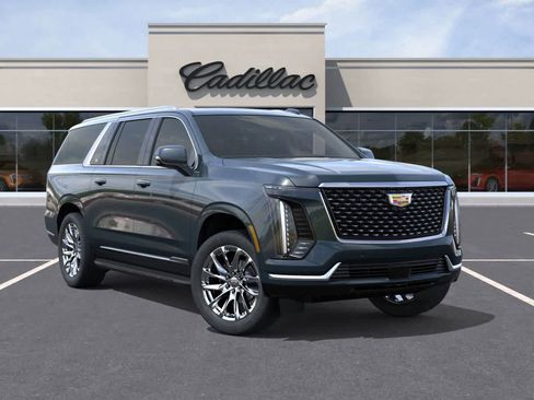 Used 2025 Cadillac Escalade ESV Luxury image 7
