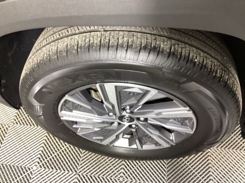 Certified 2022 Hyundai Tucson Blue image 12