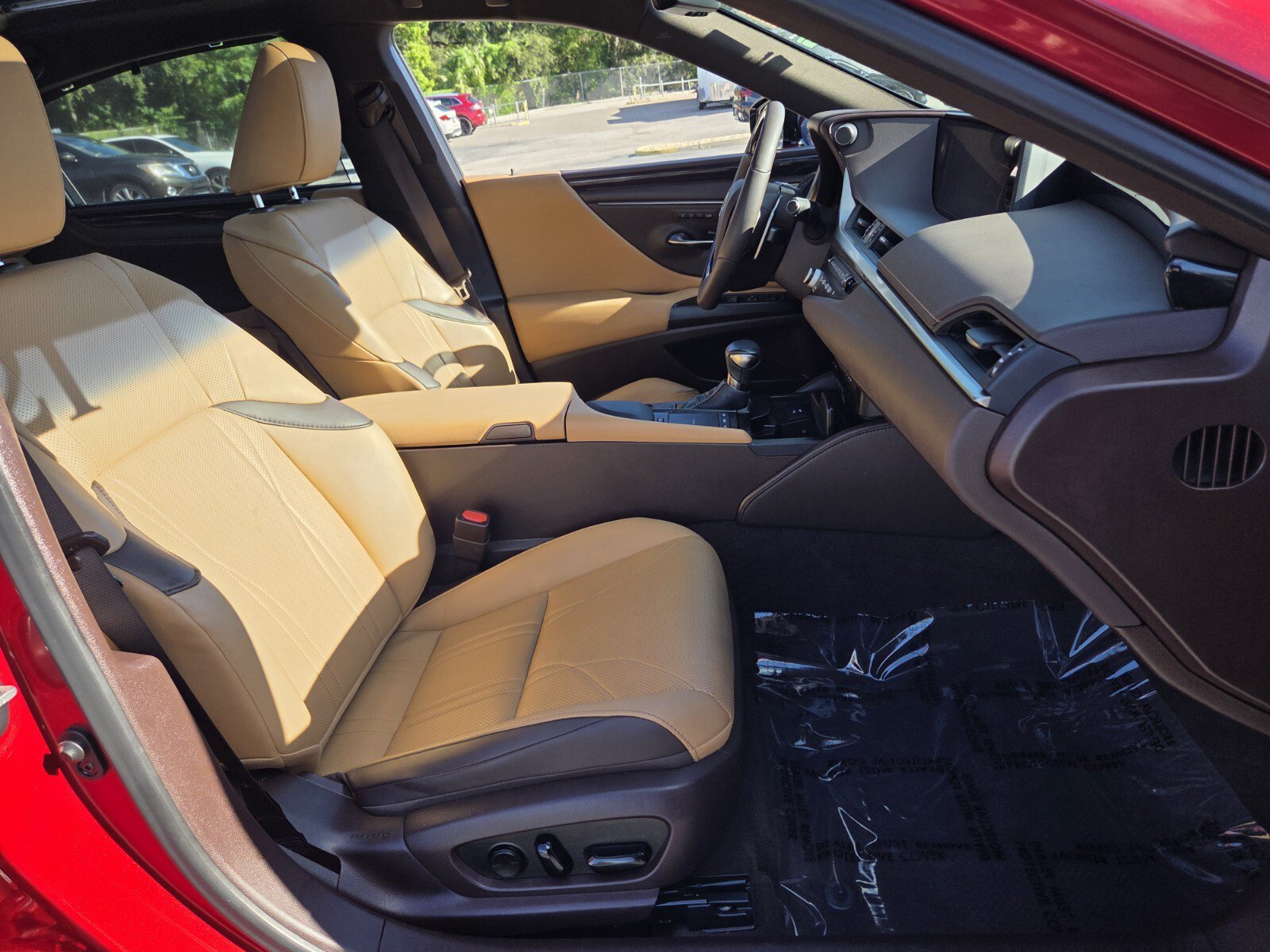 Used 2021 Lexus ES 350 w/ Ultra Luxury Package FWD image 17