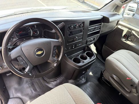 Used 2022 Chevrolet Express 2500 w/ Driver Convenience Package RWD image 24