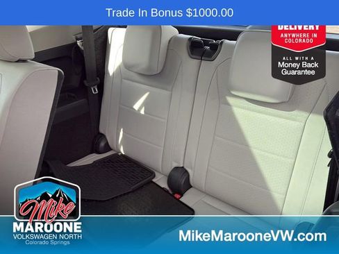 Used 2021 Volkswagen Tiguan SE w/ Panoramic Sunroof Package image 15