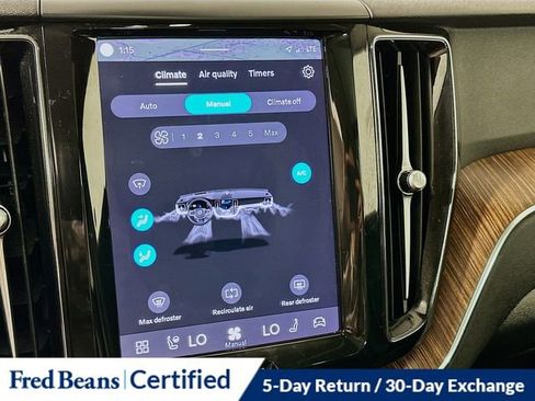 Used 2023 Volvo XC60 B5 Plus w/ Climate Package AWD/4WD image 17
