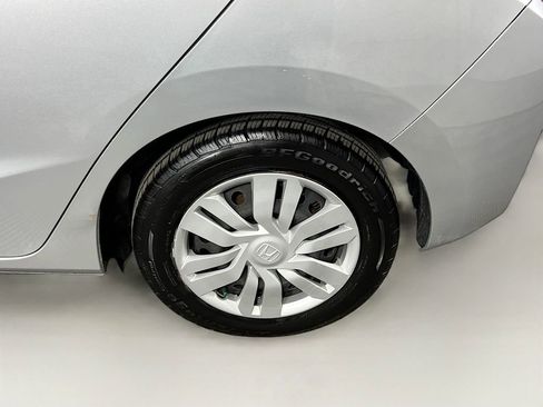 Used 2016 Honda Fit LX image 25