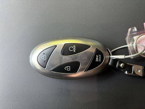 Used 2026 Hyundai Santa Fe SEL AWD/4WD image 27