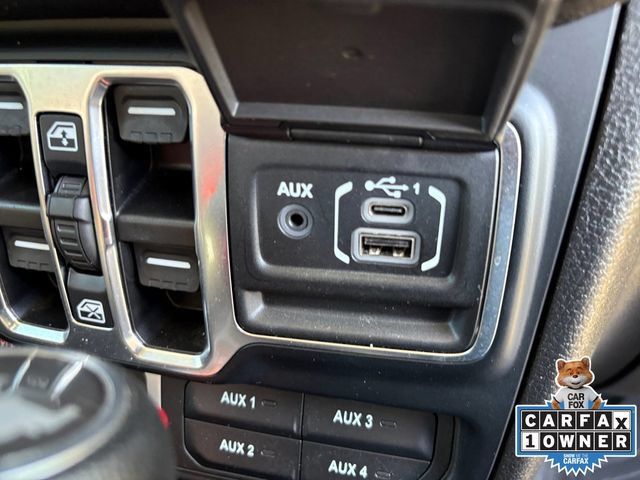 Used 2024 Jeep Wrangler Unlimited AWD/4WD image 6