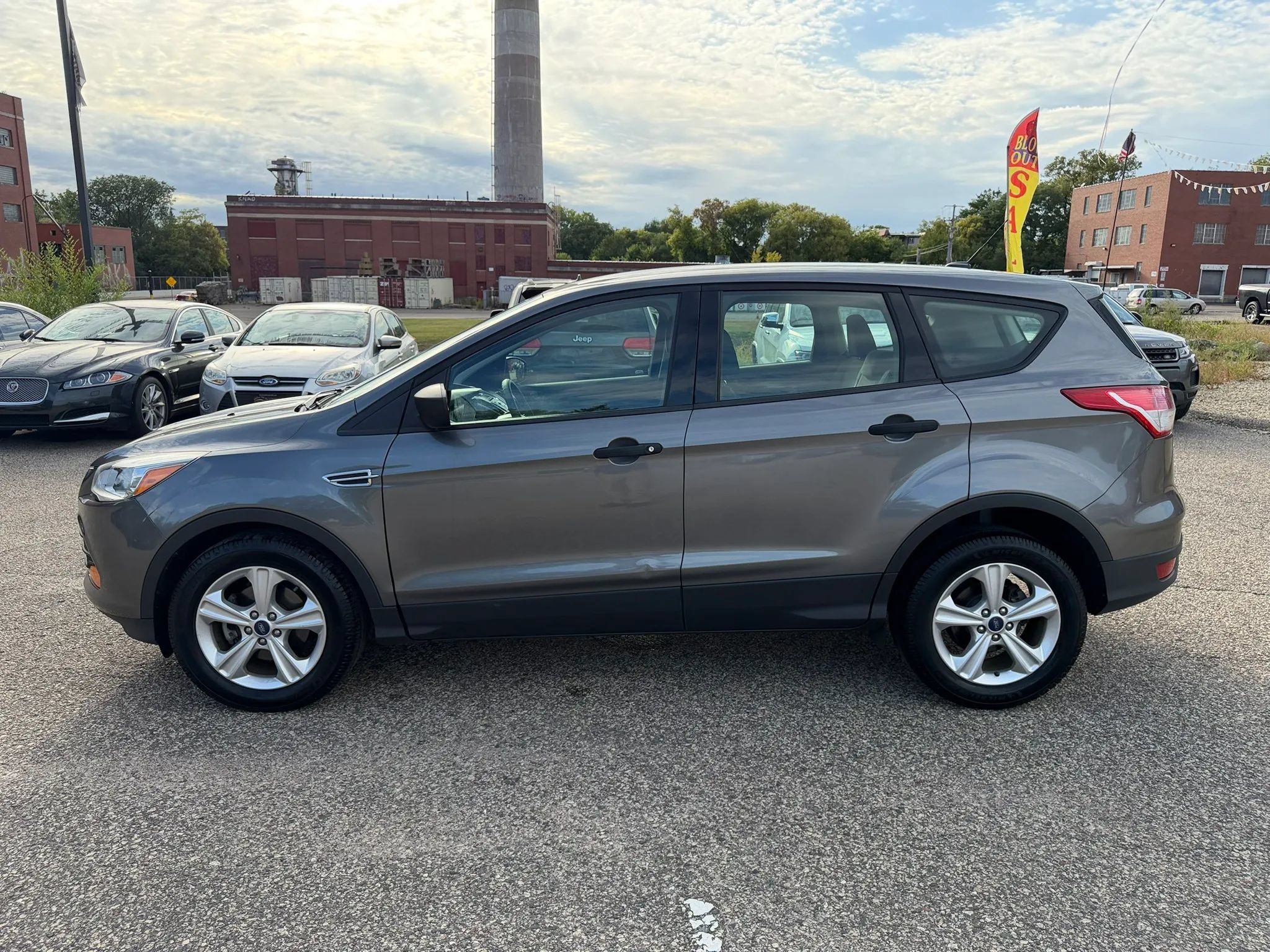 Used 2014 Ford Escape S FWD image 3