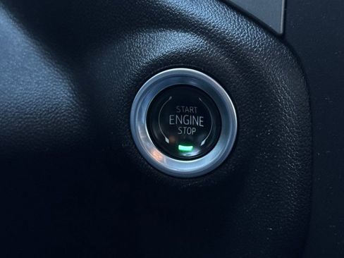 Certified 2024 GMC Sierra 2500 Pro image 24