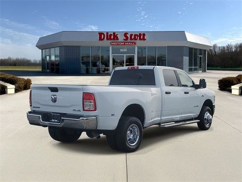 Certified 2024 RAM 3500 Big Horn image 4