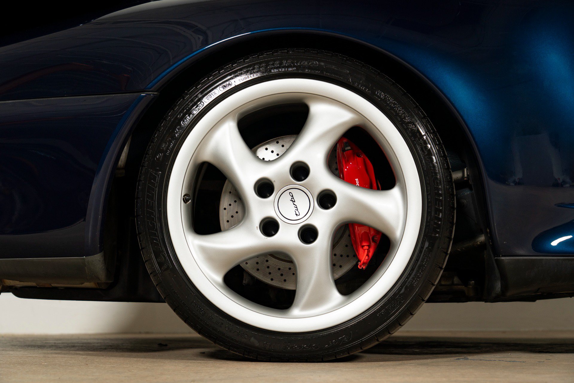 Used 1998 Porsche 911 image 44