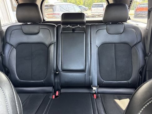 Used 2024 Jeep Grand Cherokee Altitude image 19