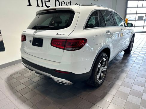 Used 2022 Mercedes-Benz GLC 300 4MATIC image 4
