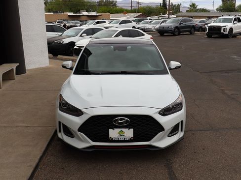 Used 2019 Hyundai Veloster Turbo FWD image 15