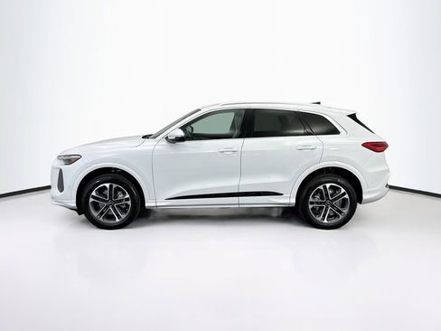 Used 2025 Audi Q5 Premium Plus w/ Premium Plus AWD/4WD image 9