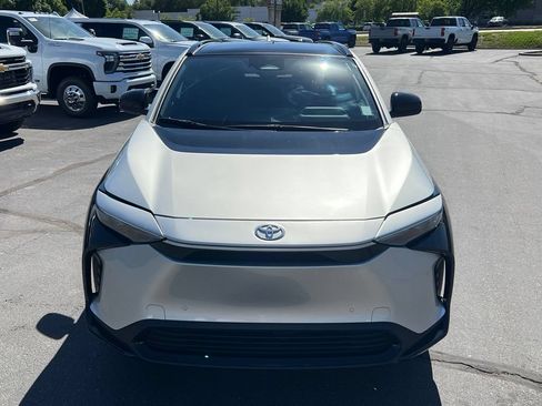 Used 2024 Toyota bZ4X AWD w/ Weather Package image 4