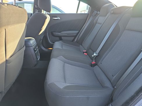 Used 2022 Dodge Charger SXT w/ Blacktop Package image 13