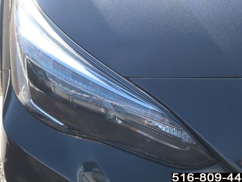 Used 2019 Subaru Crosstrek 2.0i Limited w/ Moonroof Package w/Navigation image 10