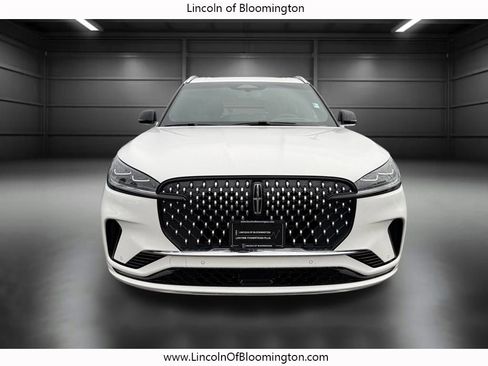 New 2025 Lincoln Aviator Black Label image 11