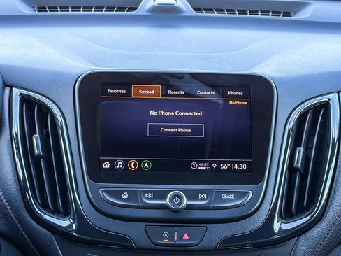 Used 2022 Chevrolet Equinox RS w/ Infotainment Package image 13