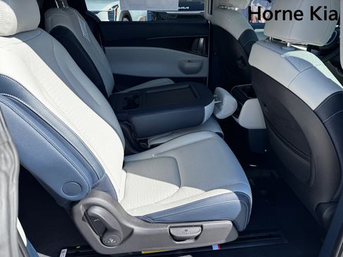 New 2026 Kia Carnival SX Prestige image 19