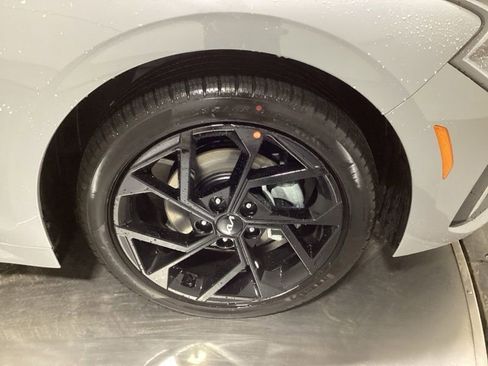 New 2026 Kia K5 GT-Line w/ GT-Line Premium Package FWD image 9