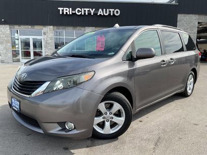 Used 2011 Toyota Sienna LE