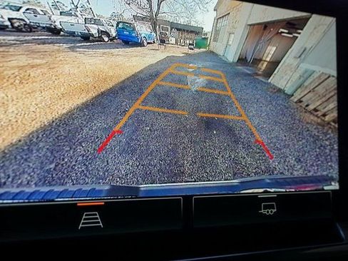 Used 2024 GMC Sierra 1500 Elevation image 26