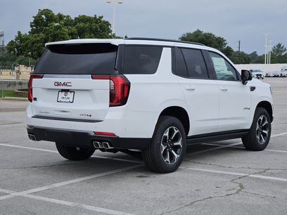 New 2026 GMC Yukon AT4 w/ AT4 Premium Package