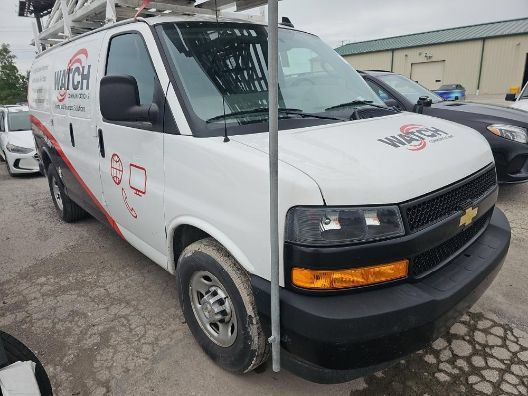 Used 2023 Chevrolet Express 2500 w/ Driver Convenience Package RWD image 1