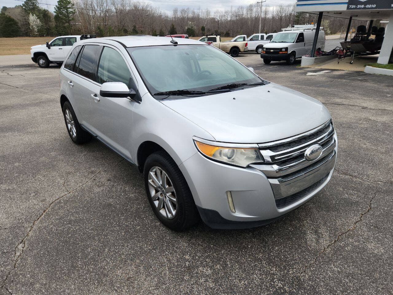 Used 2013 Ford Edge Limited FWD image 2
