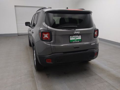 Used 2021 Jeep Renegade Latitude w/ Sun & Sound Group FWD image 6