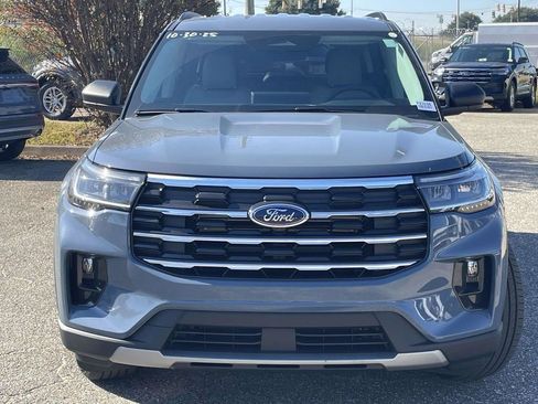 New 2026 Ford Explorer Active w/ Active Comfort Package RWD image 8
