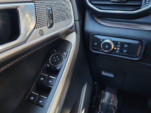 Used 2022 Ford Explorer Limited AWD/4WD image 37