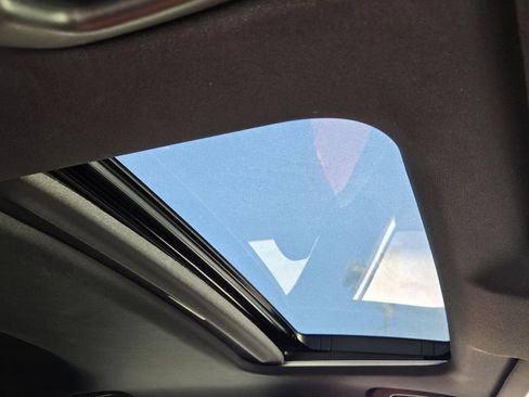 Certified 2023 Honda Civic Si image 18