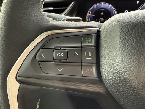 New 2025 Jeep Grand Cherokee L Altitude image 13