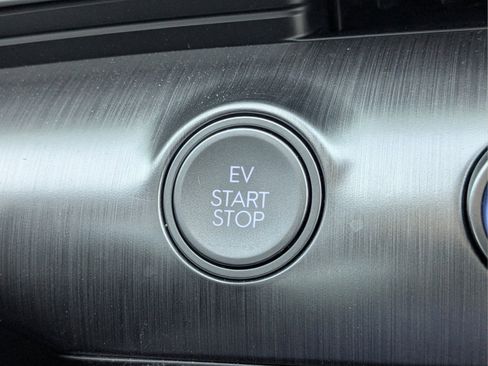 Certified 2024 Hyundai Kona SEL FWD image 35