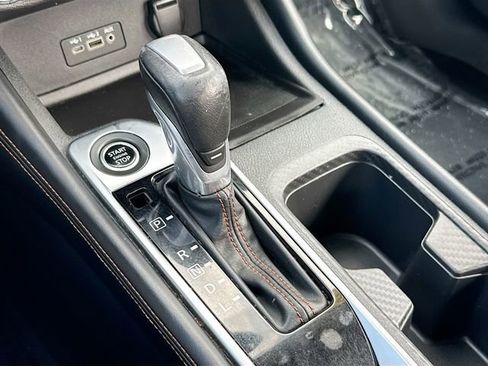 Used 2021 Nissan Sentra SR w/ SR Premium Package image 16