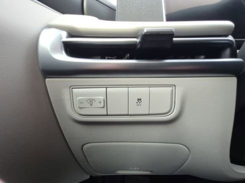 New 2026 Hyundai Tucson SE image 29