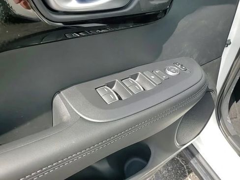 Used 2025 Acura ADX AWD image 13