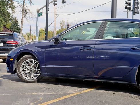 Used 2021 Hyundai Sonata SEL w/ Cargo Package image 12