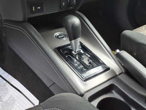 Used 2024 Mitsubishi Outlander Sport AWD image 14
